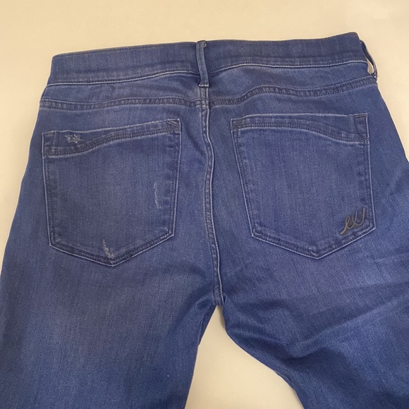 Express Distressed Ankle Legging - Picture 3 of 5